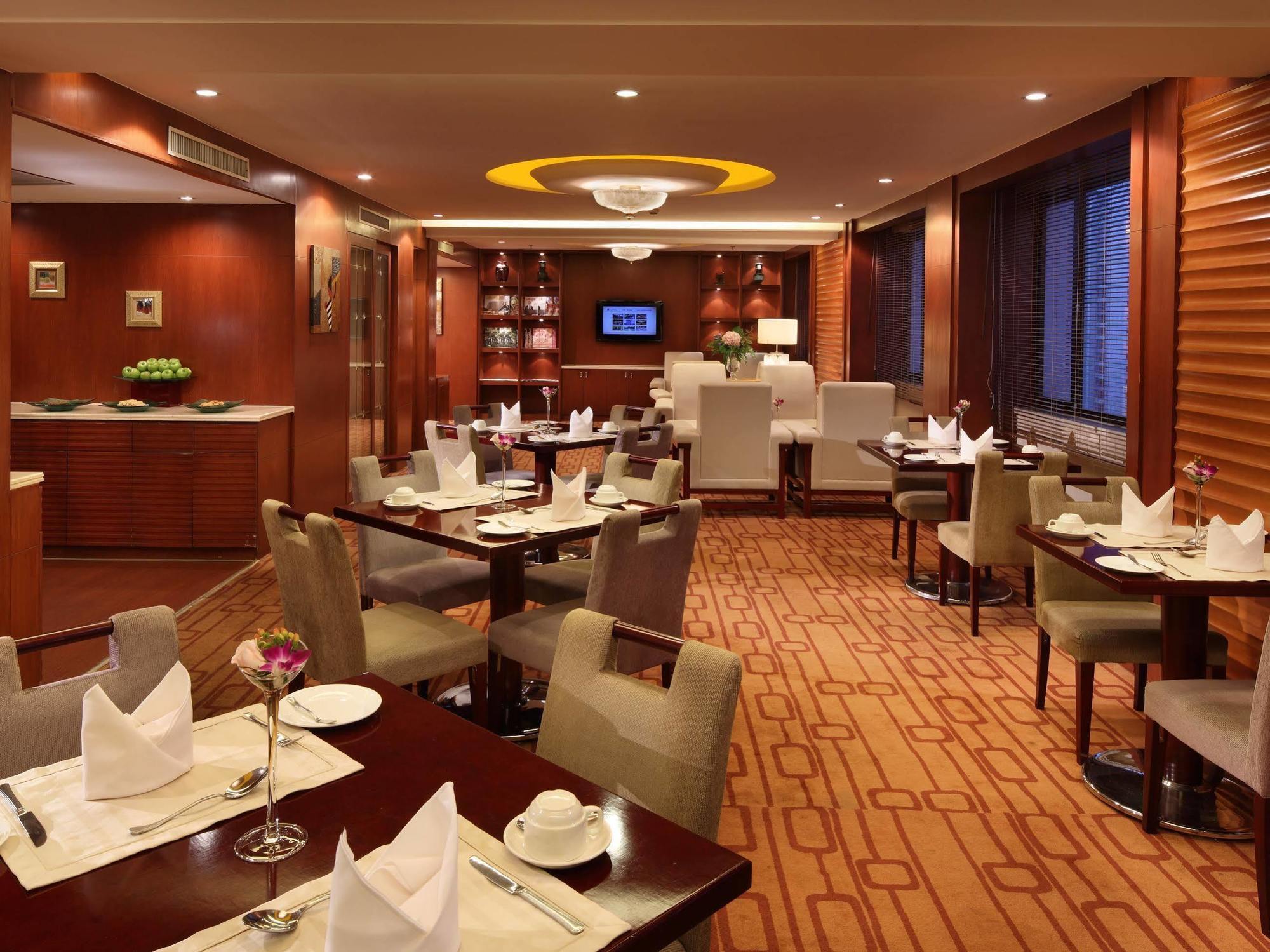 Shanghai Hotel Jin Jiang Bagian luar foto